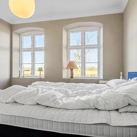 Nice Home In Sønder Stenderup With Wifi *
